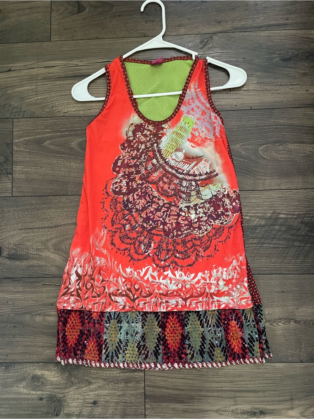 Save The Queen Sleeveless Tank Top Small